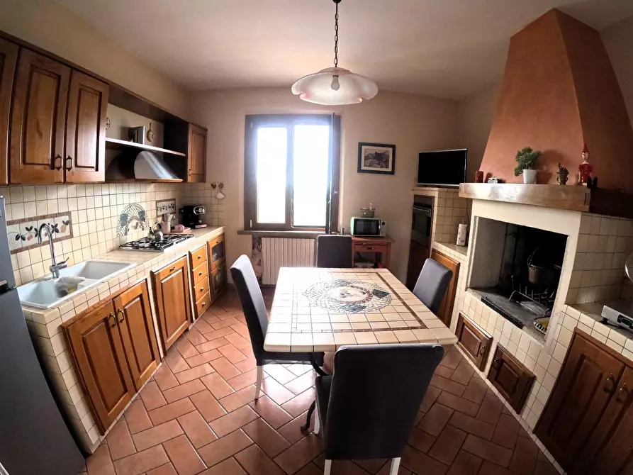 Immagine 27 di Villa in vendita  a Castelnuovo Berardenga