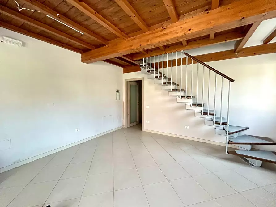 Immagine 12 di Terratetto in vendita  a Ponsacco