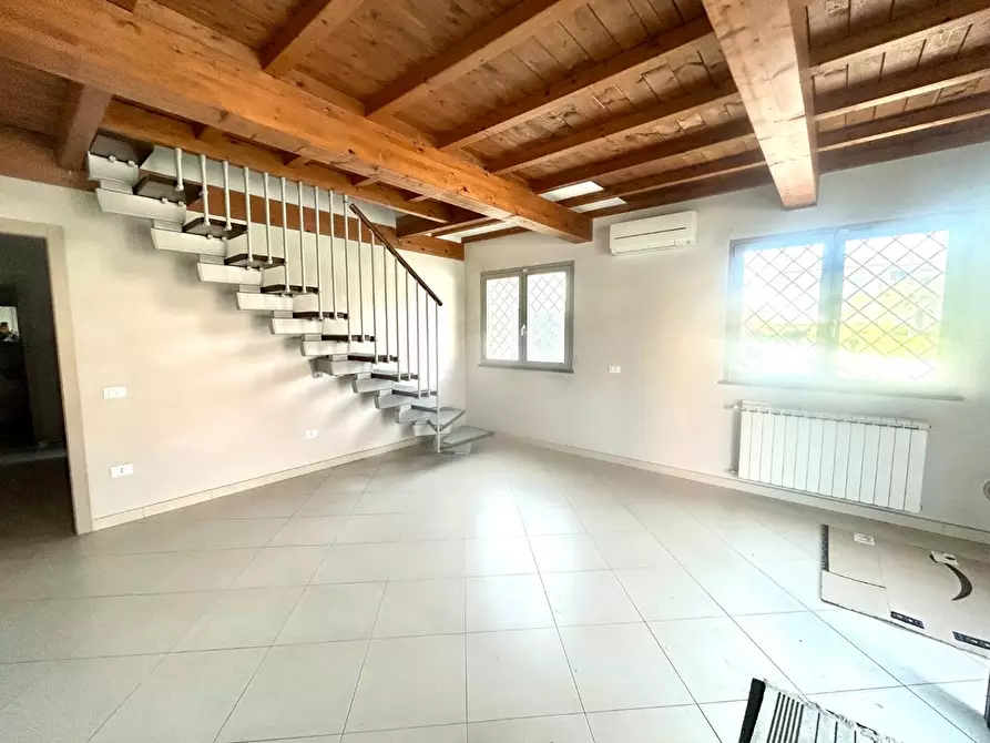 Immagine 1 di Terratetto in vendita  a Ponsacco