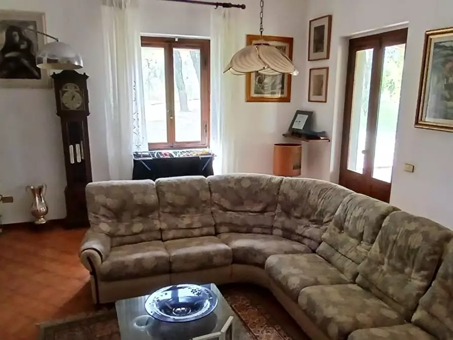 Immagine 10 di Villa in vendita  a Montelupo Fiorentino