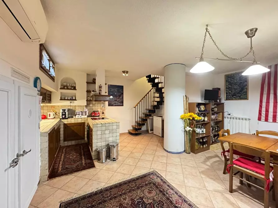 Immagine 42 di Appartamento in vendita  a Empoli