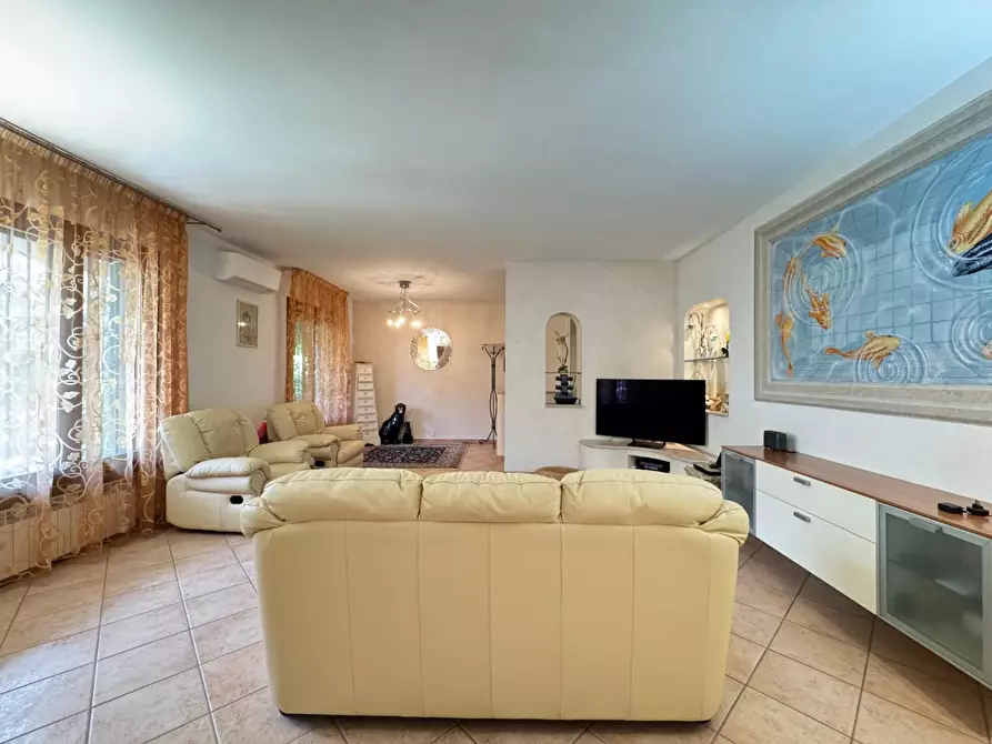 Immagine 68 di Appartamento in vendita  a Empoli