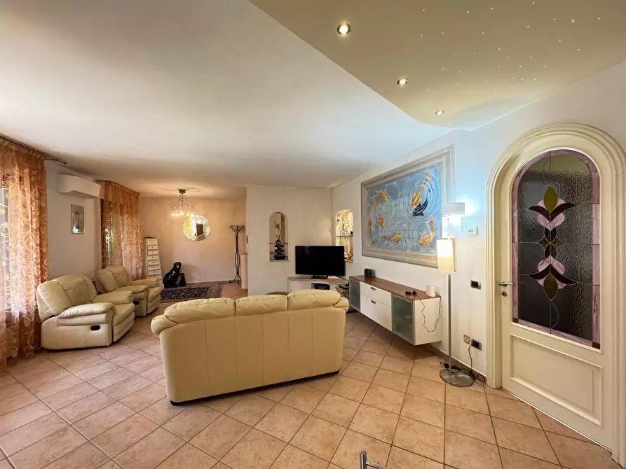 Immagine 67 di Appartamento in vendita  a Empoli