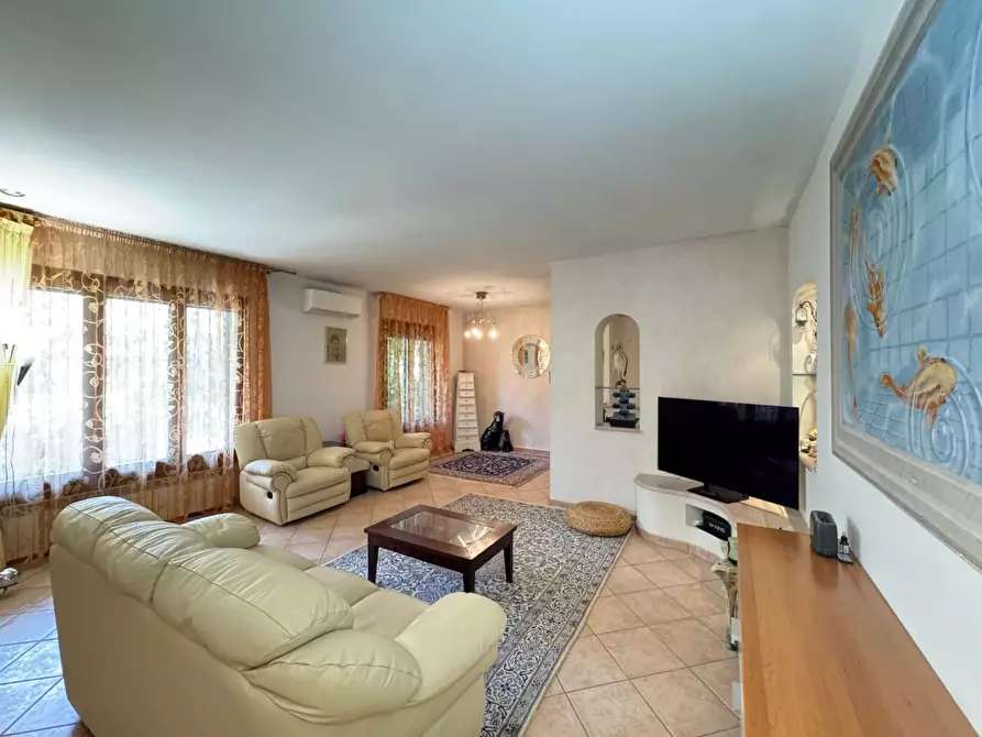 Immagine 70 di Appartamento in vendita  a Empoli