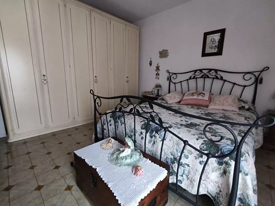 Immagine 13 di Appartamento in vendita  a Seravezza