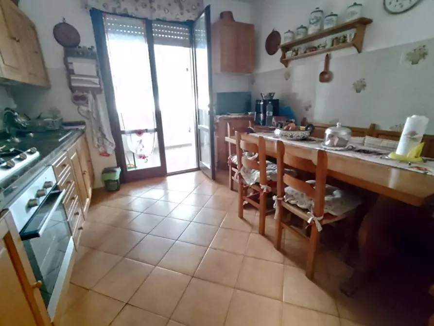 Immagine 7 di Appartamento in vendita  a Seravezza