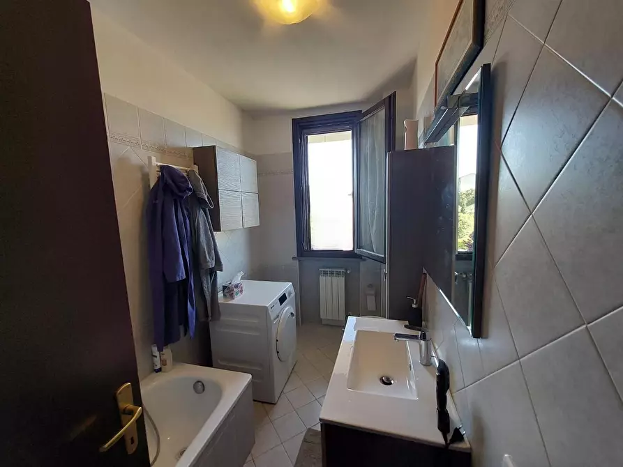 Immagine 16 di Appartamento in vendita  a Pontedera