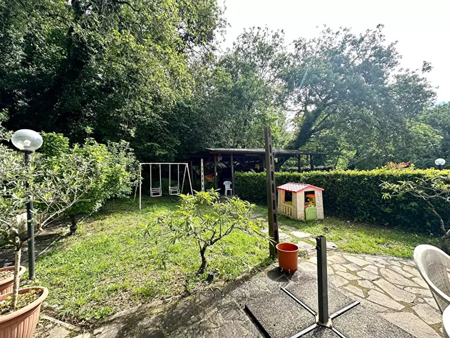 Immagine 34 di Rustico / casale in vendita  a Capannori