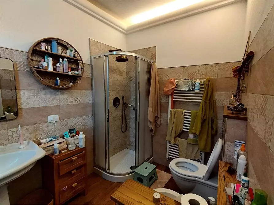 Immagine 18 di Villa in vendita  a Sarzana