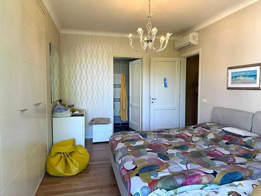 Immagine 36 di Casa bifamiliare in vendita  a Capannori