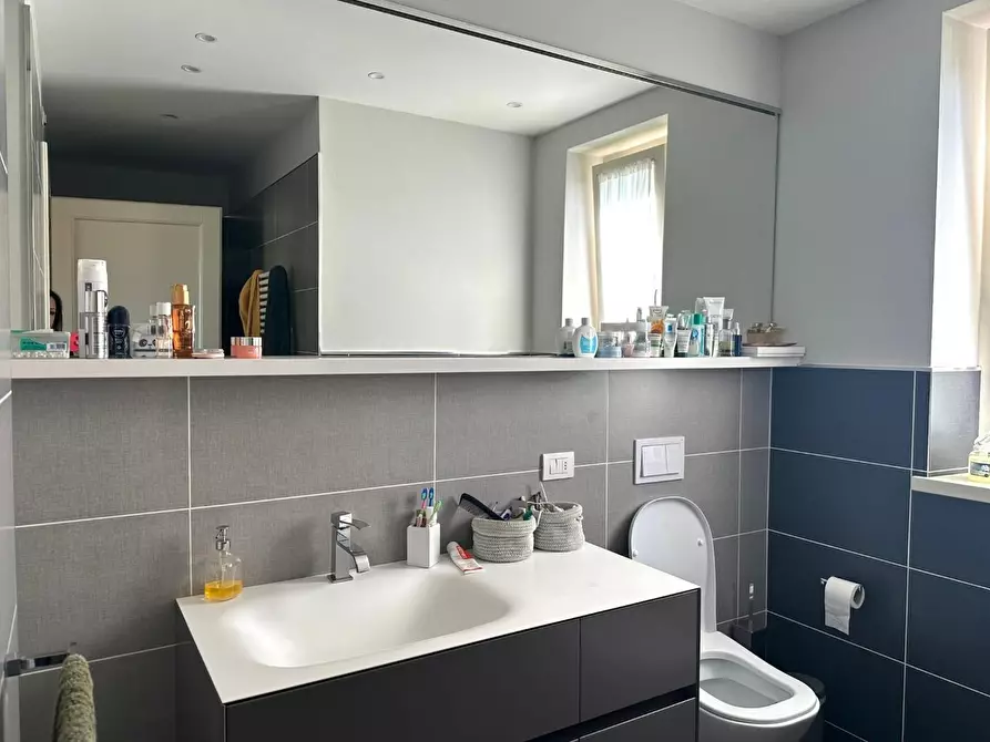 Immagine 34 di Casa bifamiliare in vendita  a Capannori