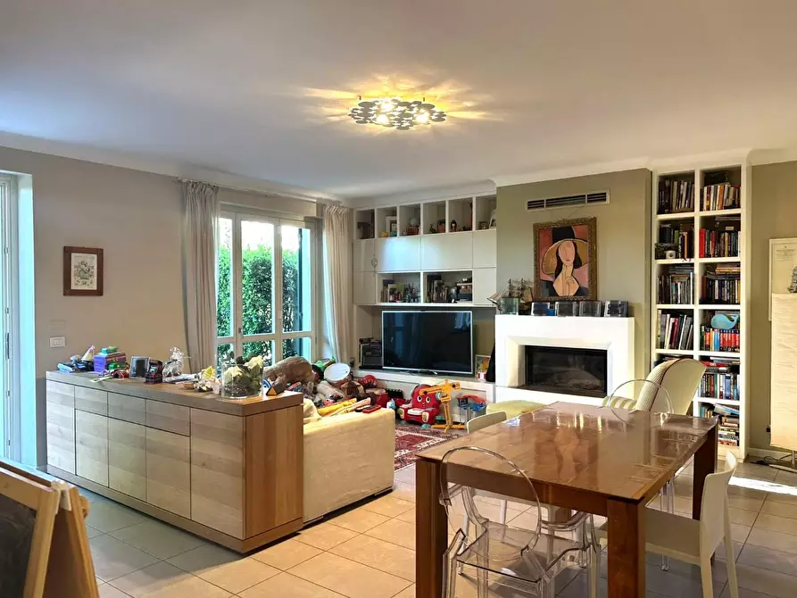 Immagine 17 di Casa bifamiliare in vendita  a Capannori