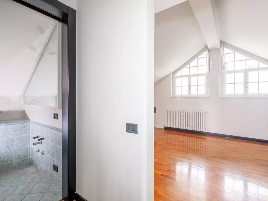 Immagine 12 di Appartamento in vendita  a Treviglio