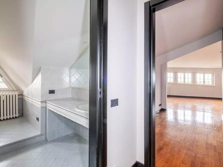 Immagine 14 di Appartamento in vendita  a Treviglio