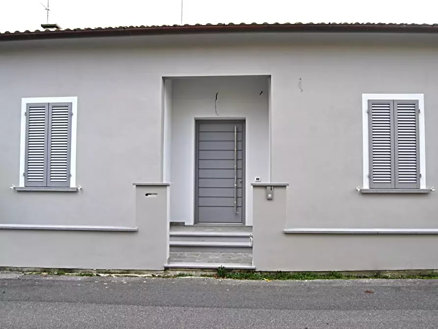 Immagine 19 di Villa in vendita  a San Miniato