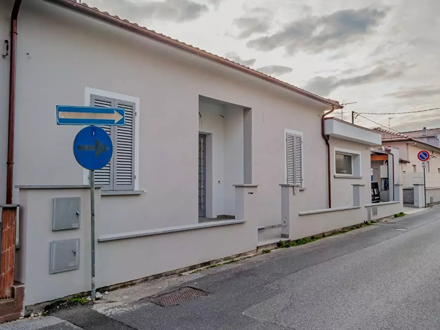 Immagine 20 di Villa in vendita  a San Miniato