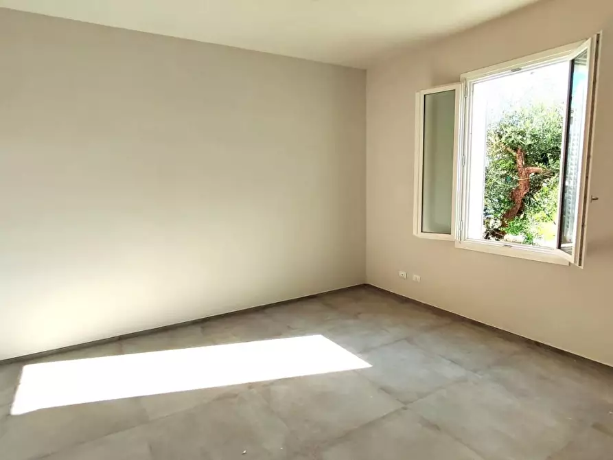 Immagine 9 di Villa in vendita  a San Miniato