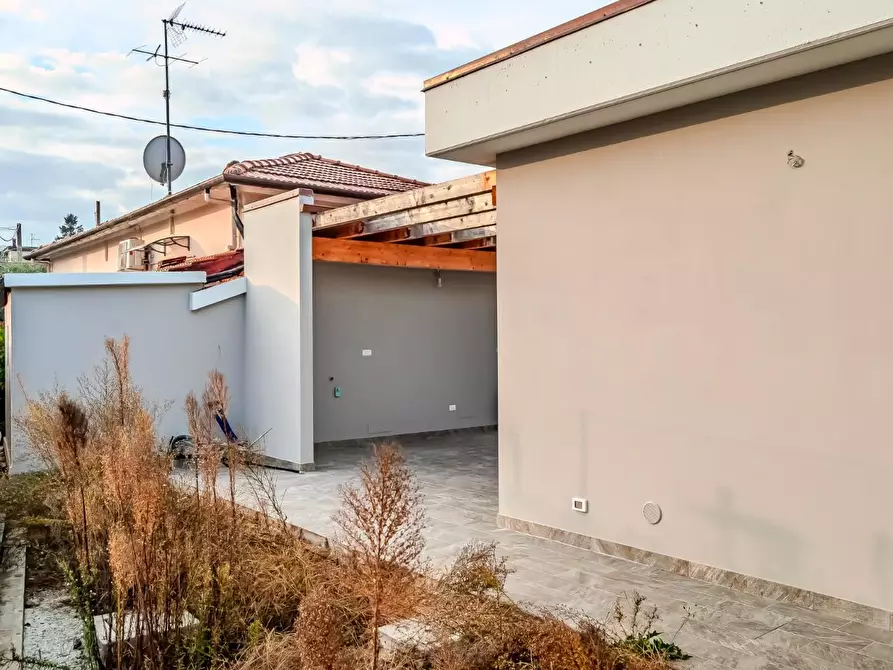 Immagine 15 di Villa in vendita  a San Miniato