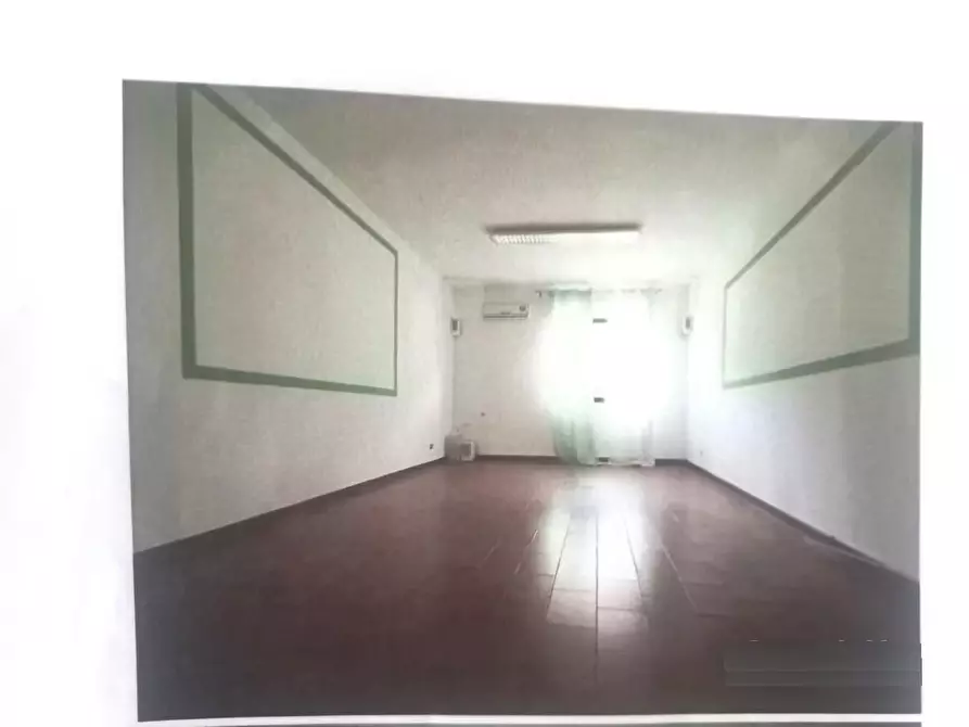 Immagine 2 di Ufficio in affitto  a Pontedera