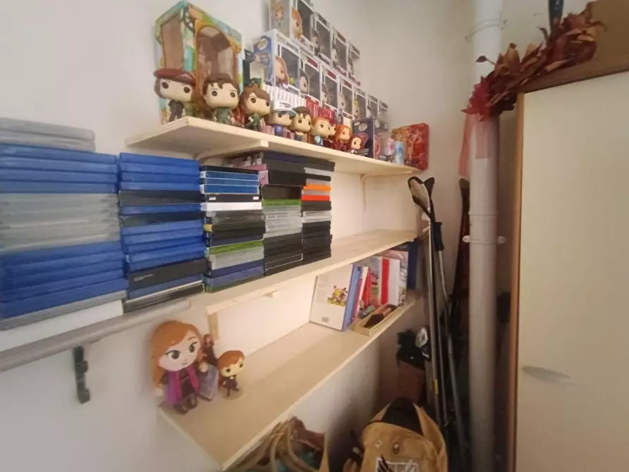 Immagine 49 di Villa in vendita  a Montignoso