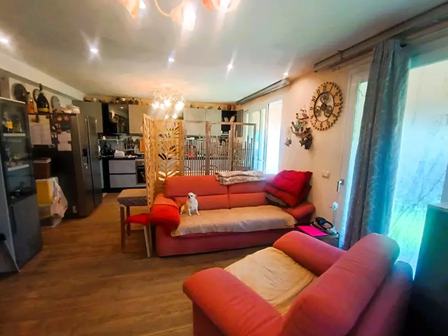 Immagine 5 di Villa in vendita  a Montignoso