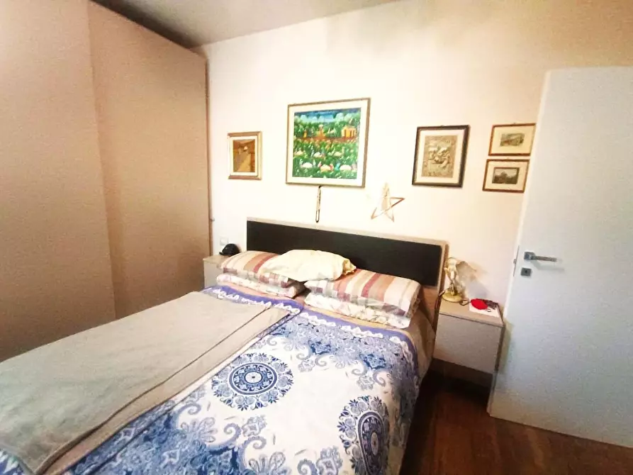 Immagine 14 di Villa in vendita  a Montignoso