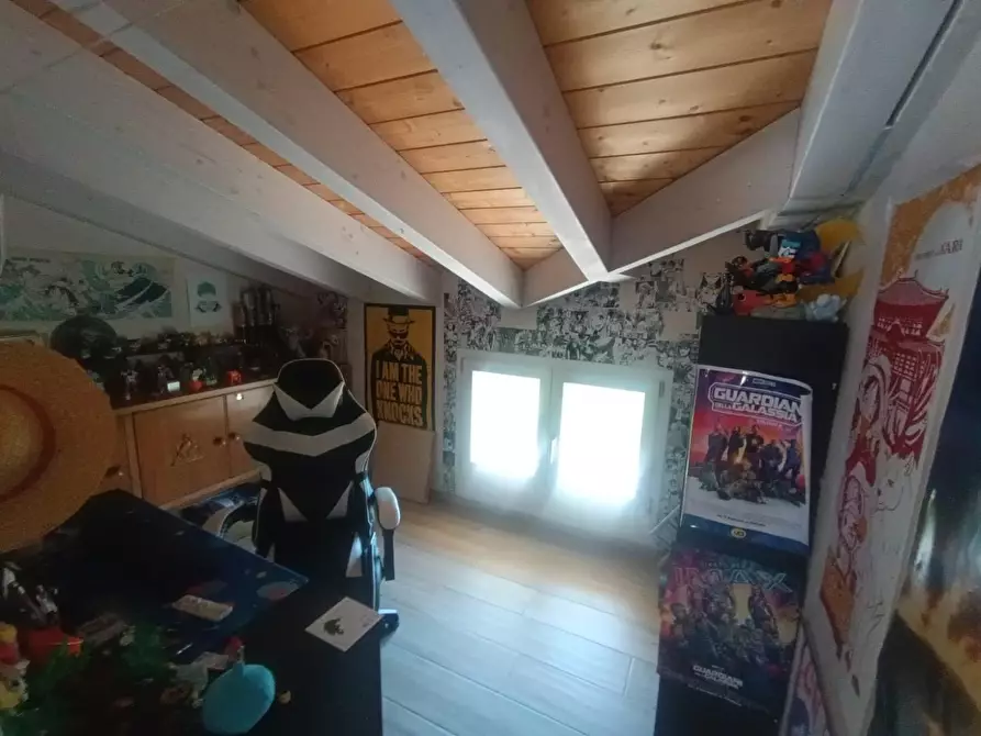 Immagine 46 di Villa in vendita  a Montignoso