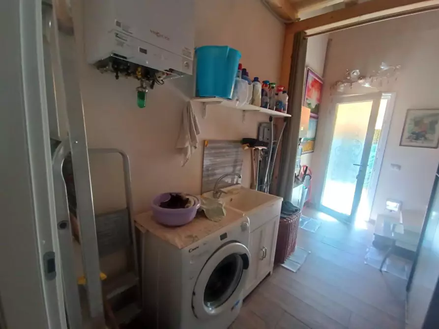 Immagine 28 di Villa in vendita  a Montignoso