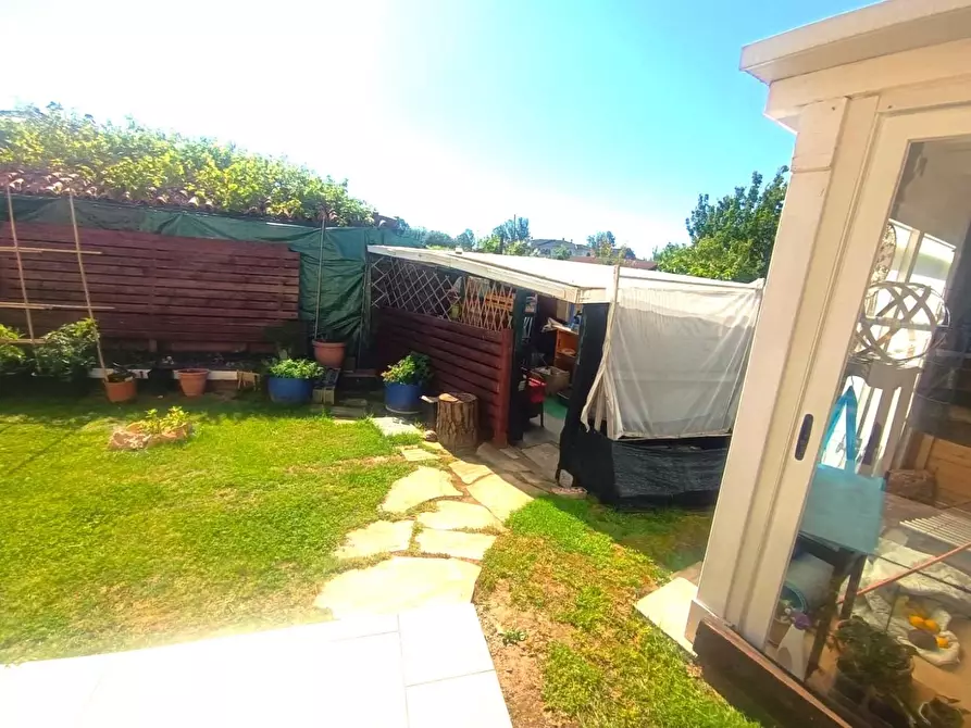 Immagine 65 di Villa in vendita  a Montignoso