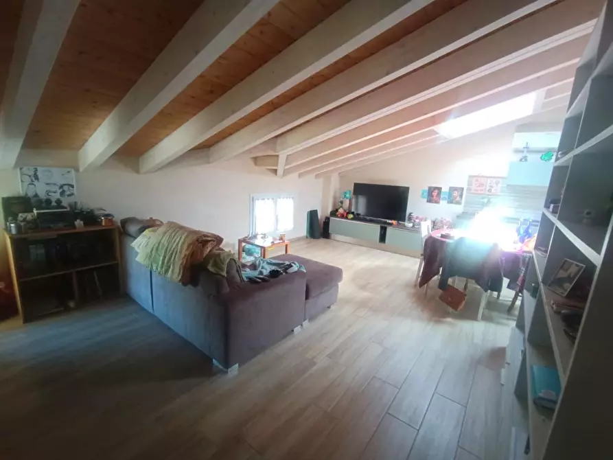 Immagine 38 di Villa in vendita  a Montignoso