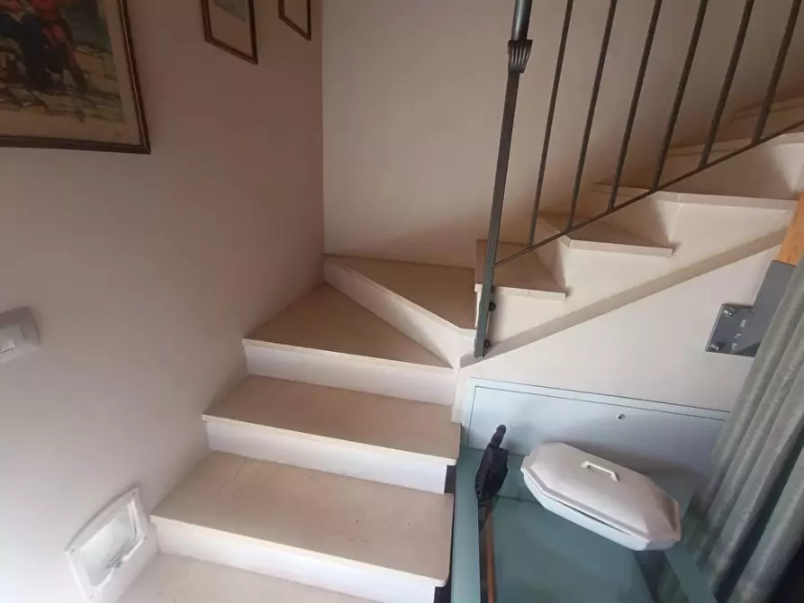 Immagine 32 di Villa in vendita  a Montignoso