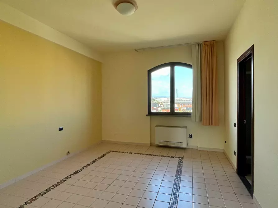 Immagine 21 di Ufficio in vendita  a San Miniato