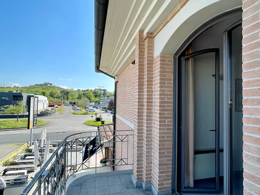 Immagine 41 di Ufficio in vendita  a San Miniato