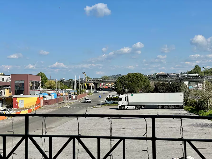 Immagine 40 di Ufficio in vendita  a San Miniato