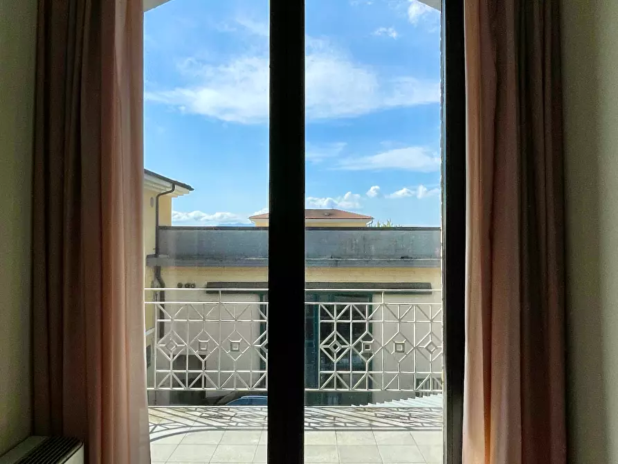 Immagine 10 di Ufficio in vendita  a San Miniato