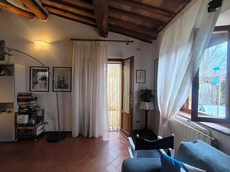 Immagine 21 di Appartamento in vendita  a Castelnuovo Berardenga
