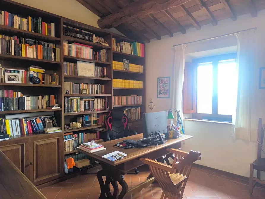 Immagine 3 di Appartamento in vendita  a Castelnuovo Berardenga