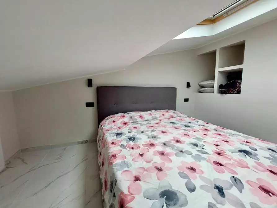 Immagine 4 di Appartamento in vendita  a Viareggio