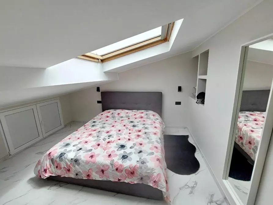 Immagine 3 di Appartamento in vendita  a Viareggio