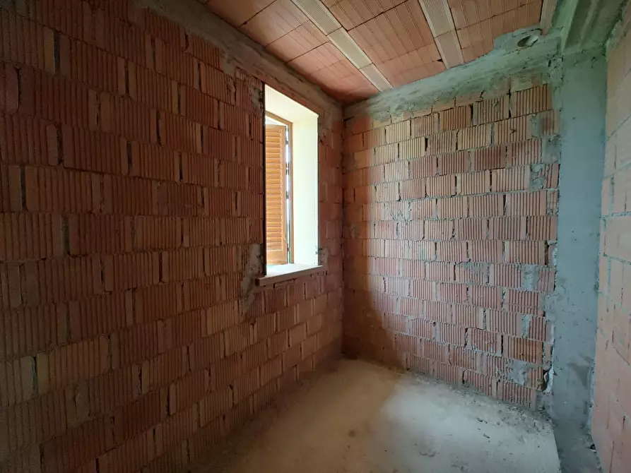 Immagine 10 di Casa bifamiliare in vendita  a Orciano Pisano