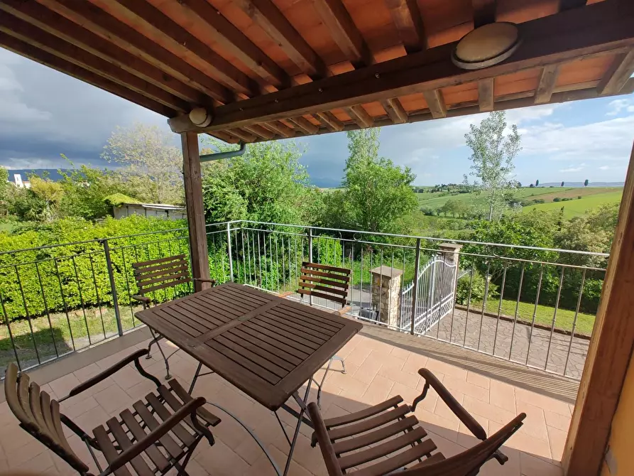 Immagine 1 di Casa bifamiliare in vendita  a Orciano Pisano