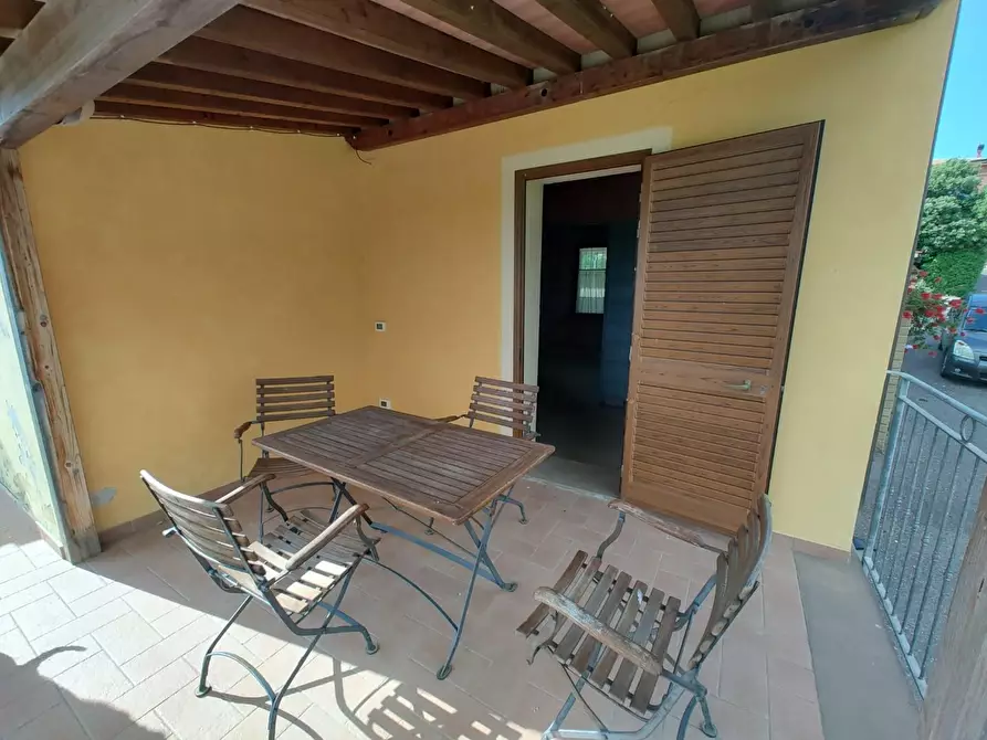 Immagine 2 di Casa bifamiliare in vendita  a Orciano Pisano