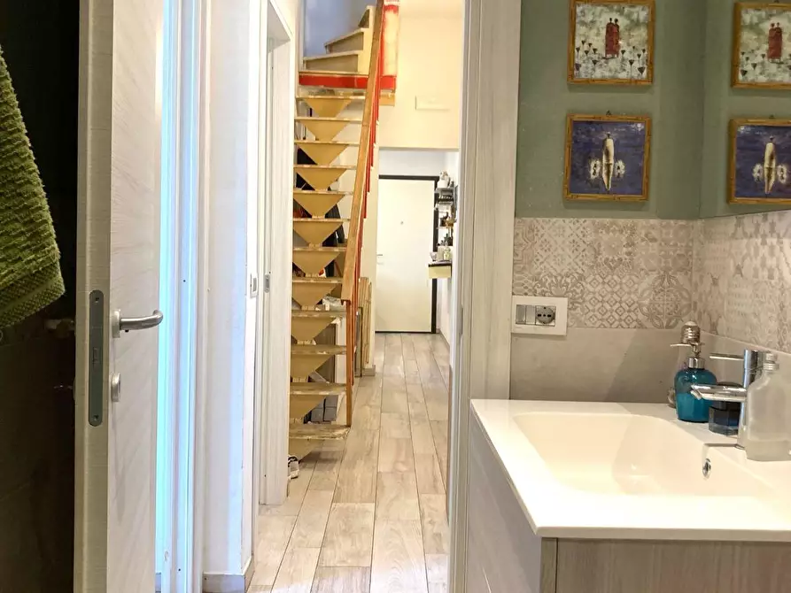 Immagine 24 di Casa bifamiliare in vendita  a Viareggio