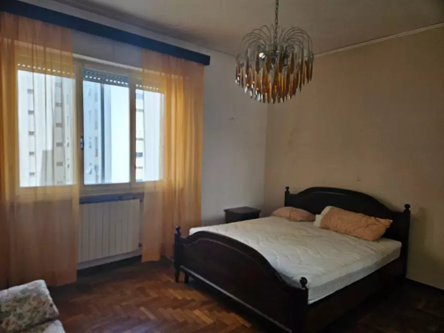 Immagine 15 di Appartamento in vendita  a Livorno