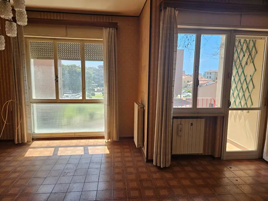 Immagine 14 di Appartamento in vendita  a Livorno