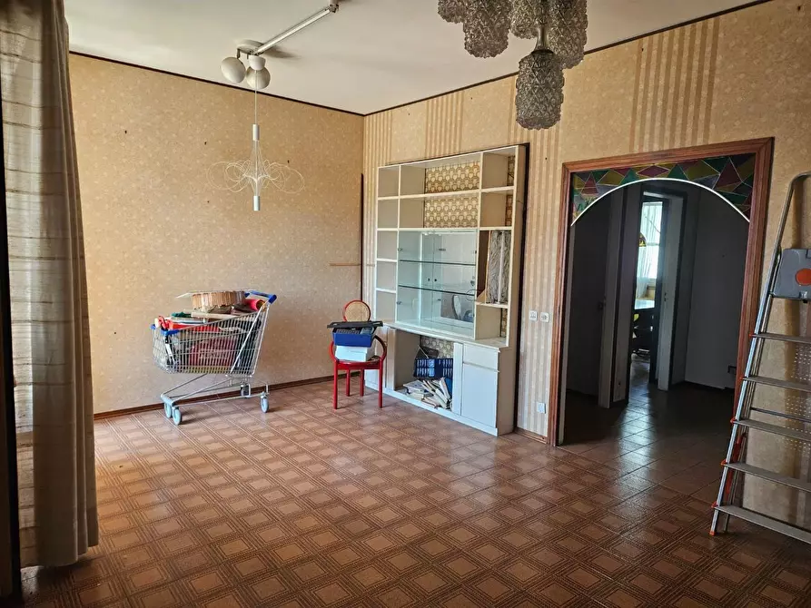 Immagine 6 di Appartamento in vendita  a Livorno