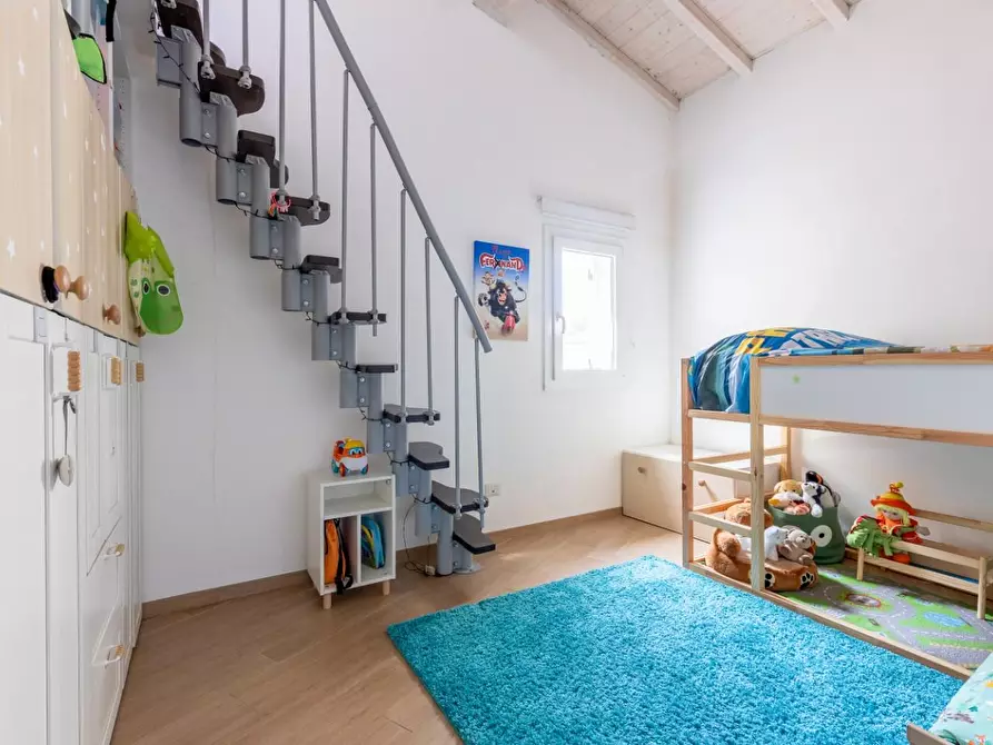 Immagine 14 di Terratetto in vendita  a Pisa