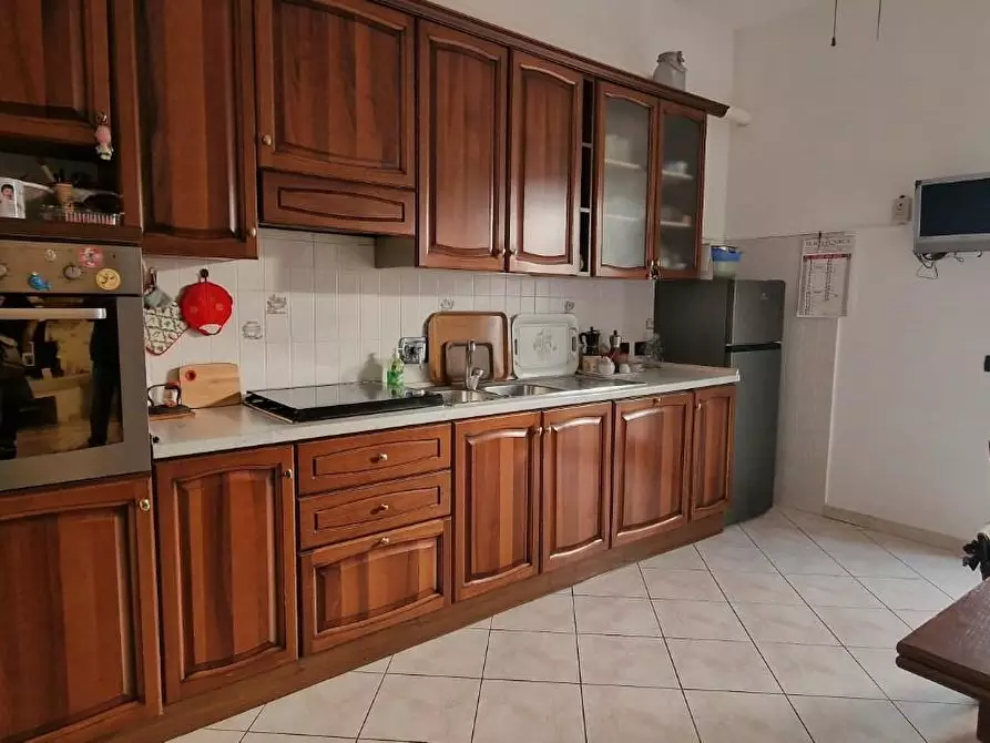 Immagine 32 di Appartamento in vendita  a Carrara