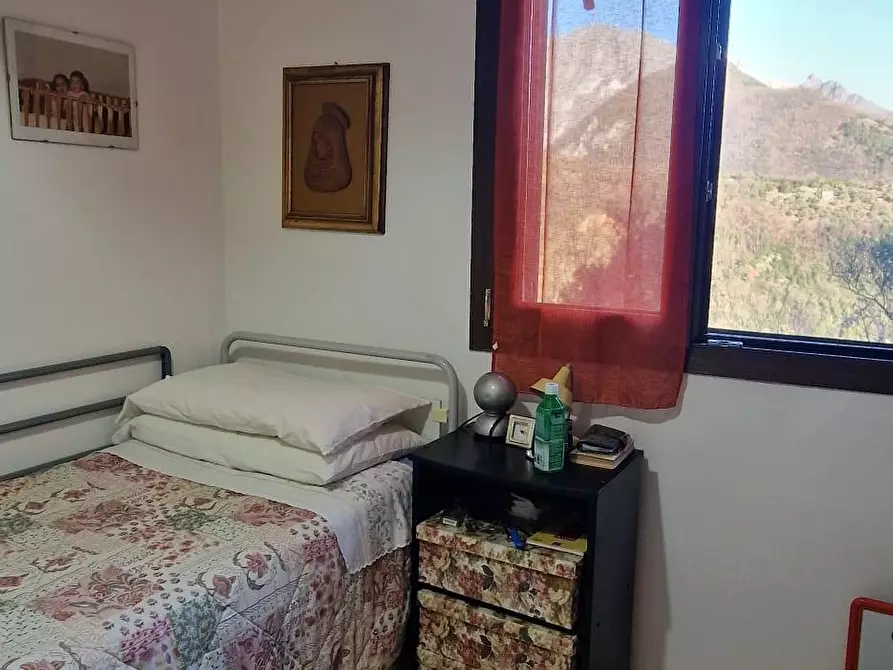 Immagine 6 di Appartamento in vendita  a Carrara