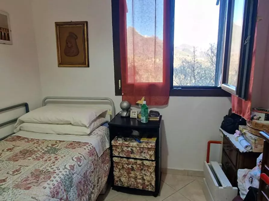 Immagine 3 di Appartamento in vendita  a Carrara